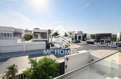 Villa - 5 - 7 for rent in District 1 - Jumeirah Village Triangle - Dubai