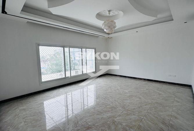 79851953 - Property Image 3