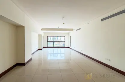 شقة - 2 غرف نوم - 4 حمامات للايجار في الميل الذهبي 2 - الميل الذهبي - نخلة جميرا - دبي