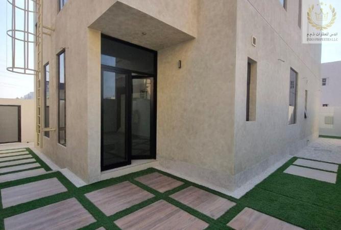 90064045 - Property Image 3