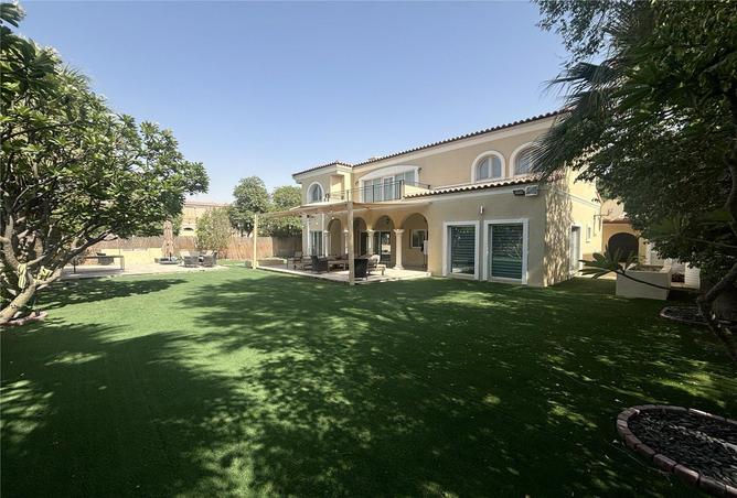 82801397 - Property Main Image