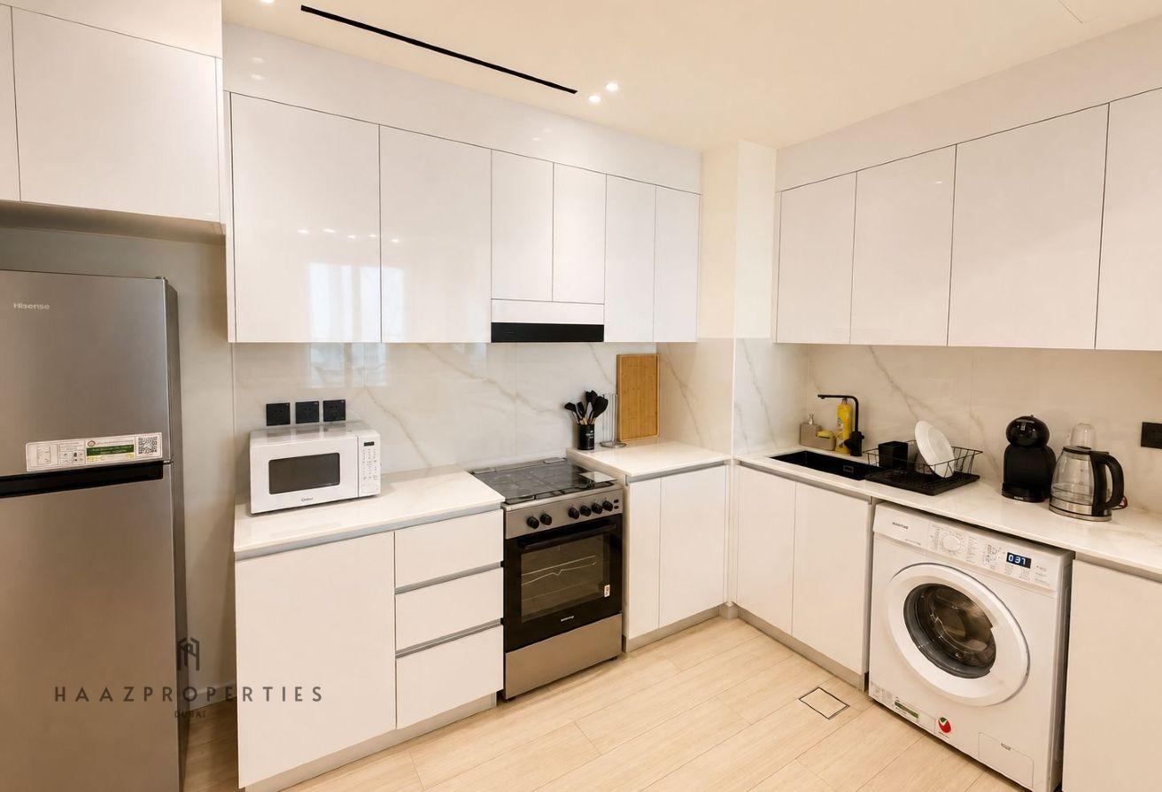 Fully Furnished | Massive Layout | Pool View photo 9