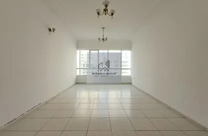 Apartment - 1 Bedroom - 2 Bathrooms for rent in New Al Taawun Road - Al Taawun - Sharjah
