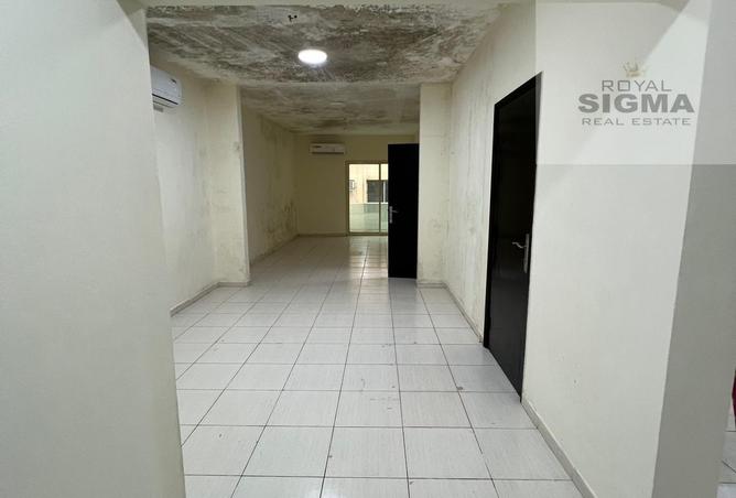 2-BR for staff and bed space behind Al gurair Mall photo 2