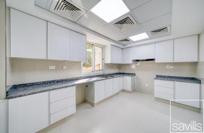 Villa - 4 Bedrooms - 4 Bathrooms for rent in Umm Suqeim 2 Villas - Umm Suqeim 2 - Umm Suqeim - Dubai