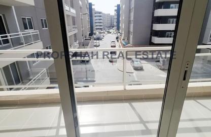 Apartment - 1 - 2 for sale in Tower 11 - Al Reef Downtown - Al Reef - Abu Dhabi