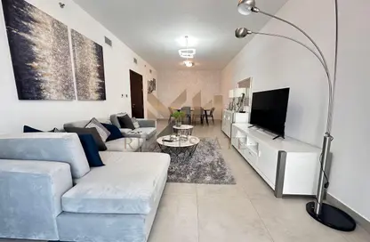 شقة - غرفة نوم - 2 حمامات للايجار في واي تاور ريم - طموح - جزيرة الريم - أبوظبي