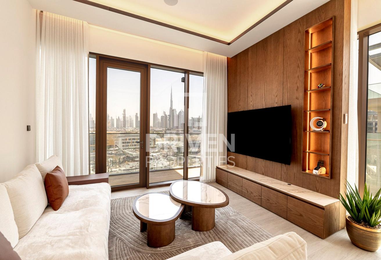 Luxury Living | Great View and Interiors photo 3