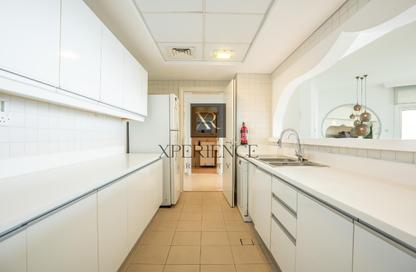 Apartment - 3 Bedrooms - 4 Bathrooms for sale in Al Bateen Residences - Jumeirah Beach Residence - Dubai