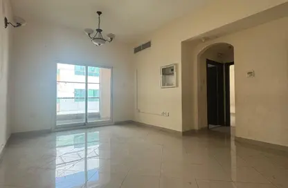 شقة - 2 غرف نوم - 2 حمامات للايجار في عمارة مريم - النهدة 2 - النهدة - دبي - دبي