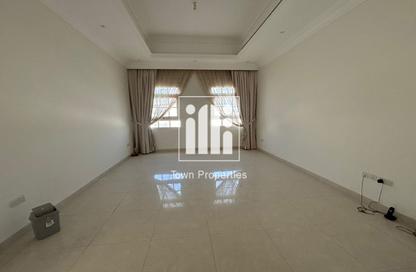 Villa - 5 Bedrooms - 6 Bathrooms for rent in Baniyas - Abu Dhabi