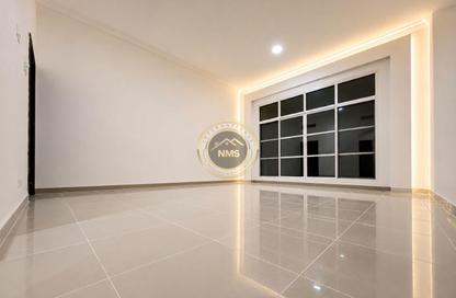 Apartment - Studio - 1 Bathroom for rent in Al Muntazah - Abu Dhabi