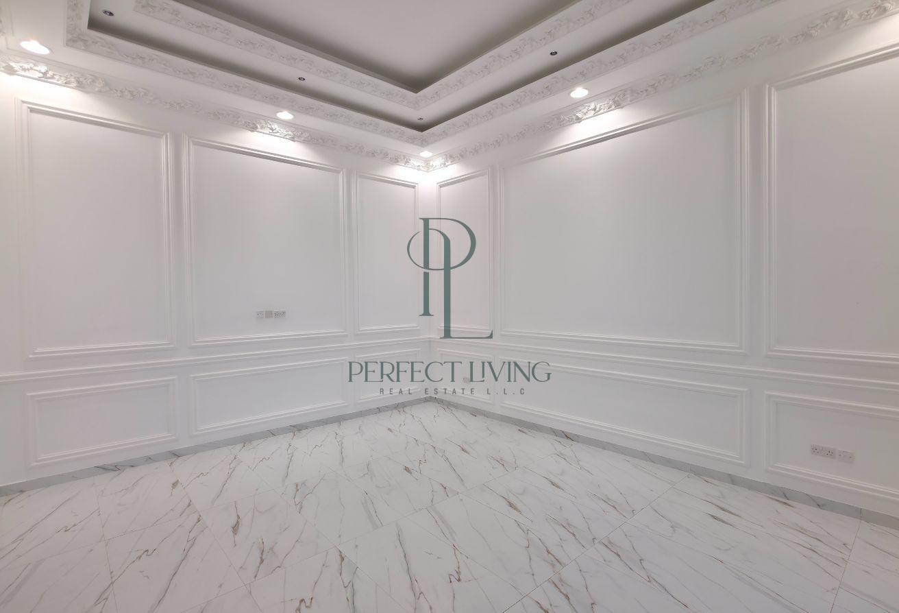 Great Deal | Prime location | Spacious photo 3
