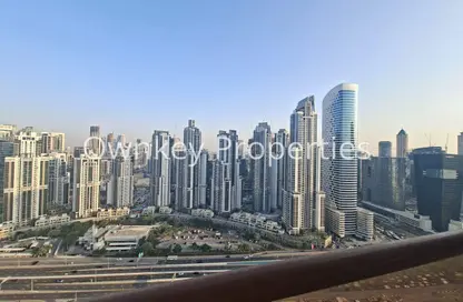 Apartment - 3 Bedrooms - 5 Bathrooms for rent in Escape Tower - Business Bay - Dubai
