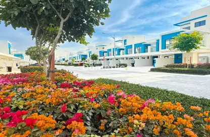 Villa - 3 Bedrooms - 4 Bathrooms for sale in Damac Lagoons - Dubai