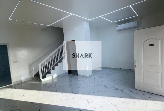 56142428 - Property Image 2