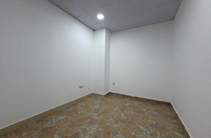 Office Space - Studio - 2 Bathrooms for rent in Khalidiya Street - Al Khalidiya - Abu Dhabi