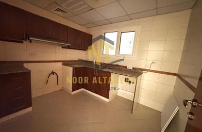 Apartment - 3 - 4 for rent in New Al Taawun Road - Al Taawun - Sharjah
