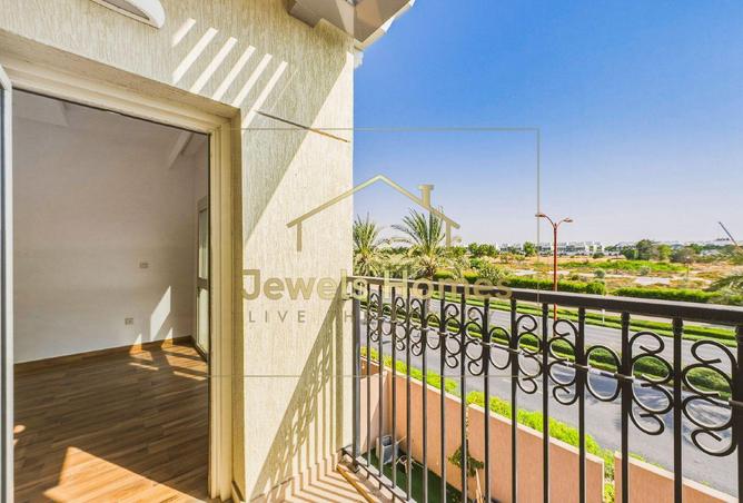 54927893 - Property Main Image