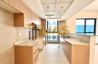 Apartment - 2 - 3 for rent in Haas Building - Jumeirah Garden City - Al Satwa - Dubai