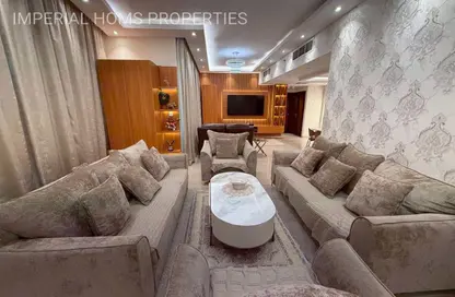 شقة - 2 غرف نوم - 3 حمامات للبيع في مساكن كورنيش عجمان - طريق كورنيش عجمان - عجمان