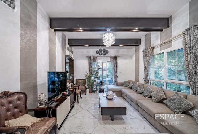 56125731 - Property Image 3