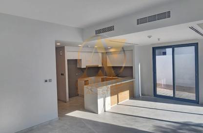 Townhouse - 3 - 4 for rent in La Violeta 2 - La Violeta - Villanova - Dubai