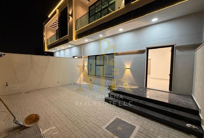 60551682 - Property Image 2