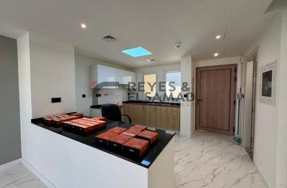 Townhouse - 2 Bedrooms - 3 Bathrooms for rent in Rukan 3 - Rukan - Dubai