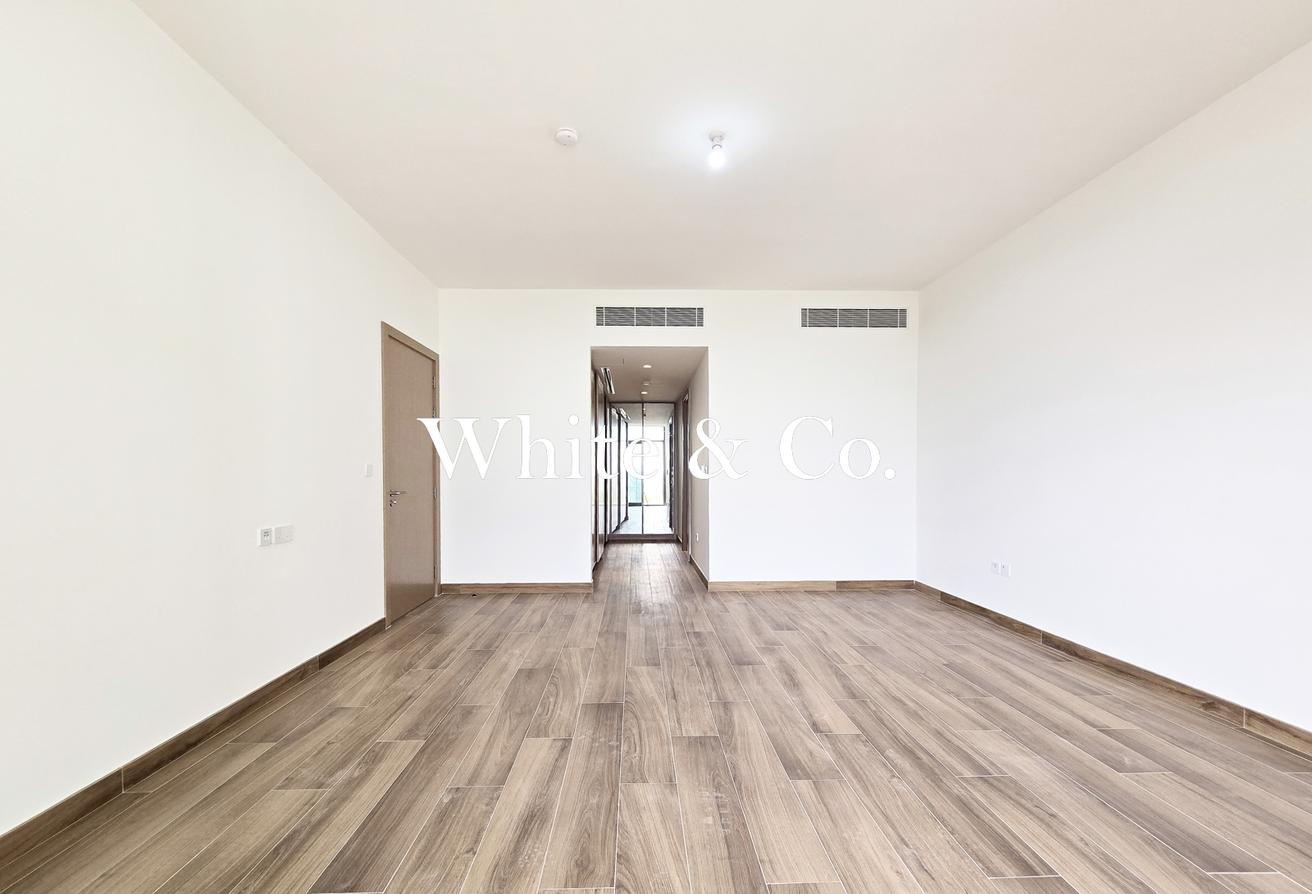 Landscaped | Elevated Plot | Drivers Room photo 14