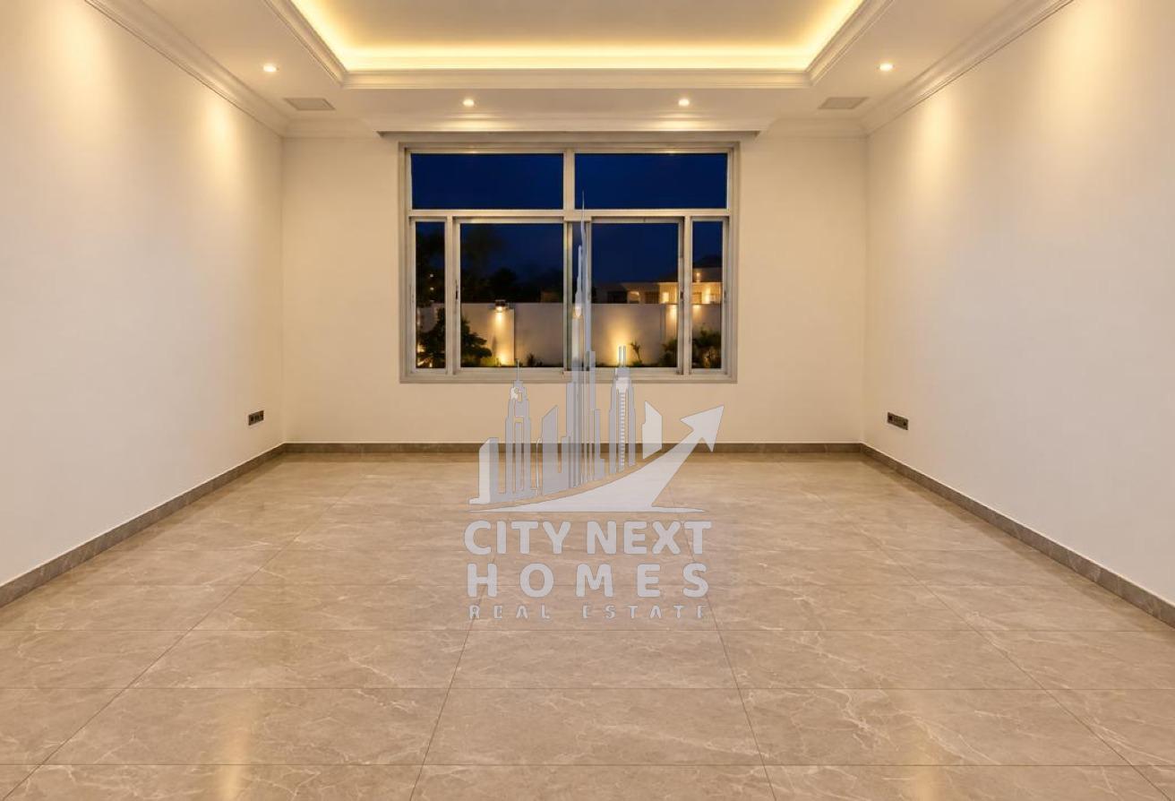 Spacious 9-Bedroom Villa |Elevator|Garden|2 Majlis photo 8