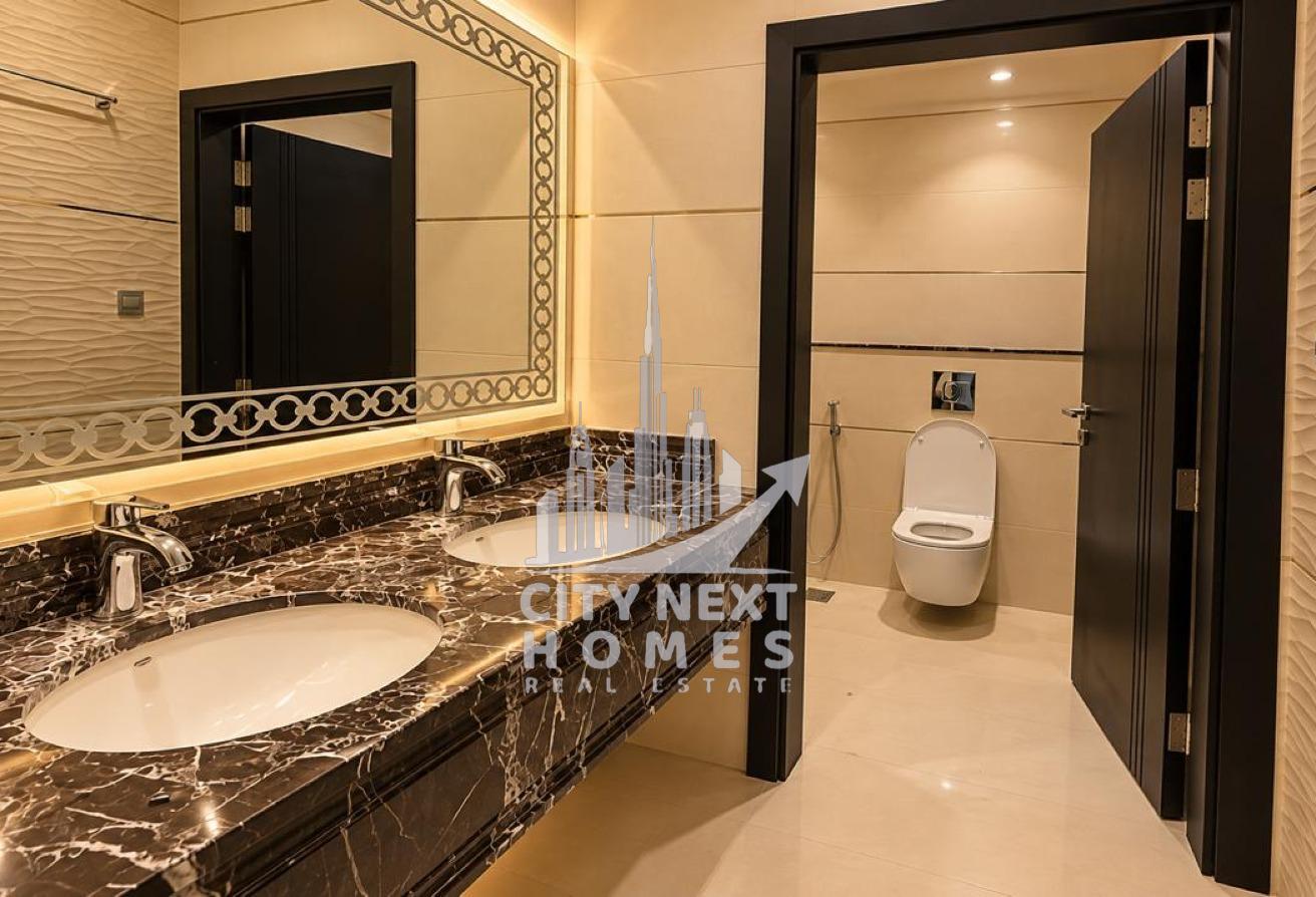 Spacious 9-Bedroom Villa |Elevator|Garden|2 Majlis photo 14