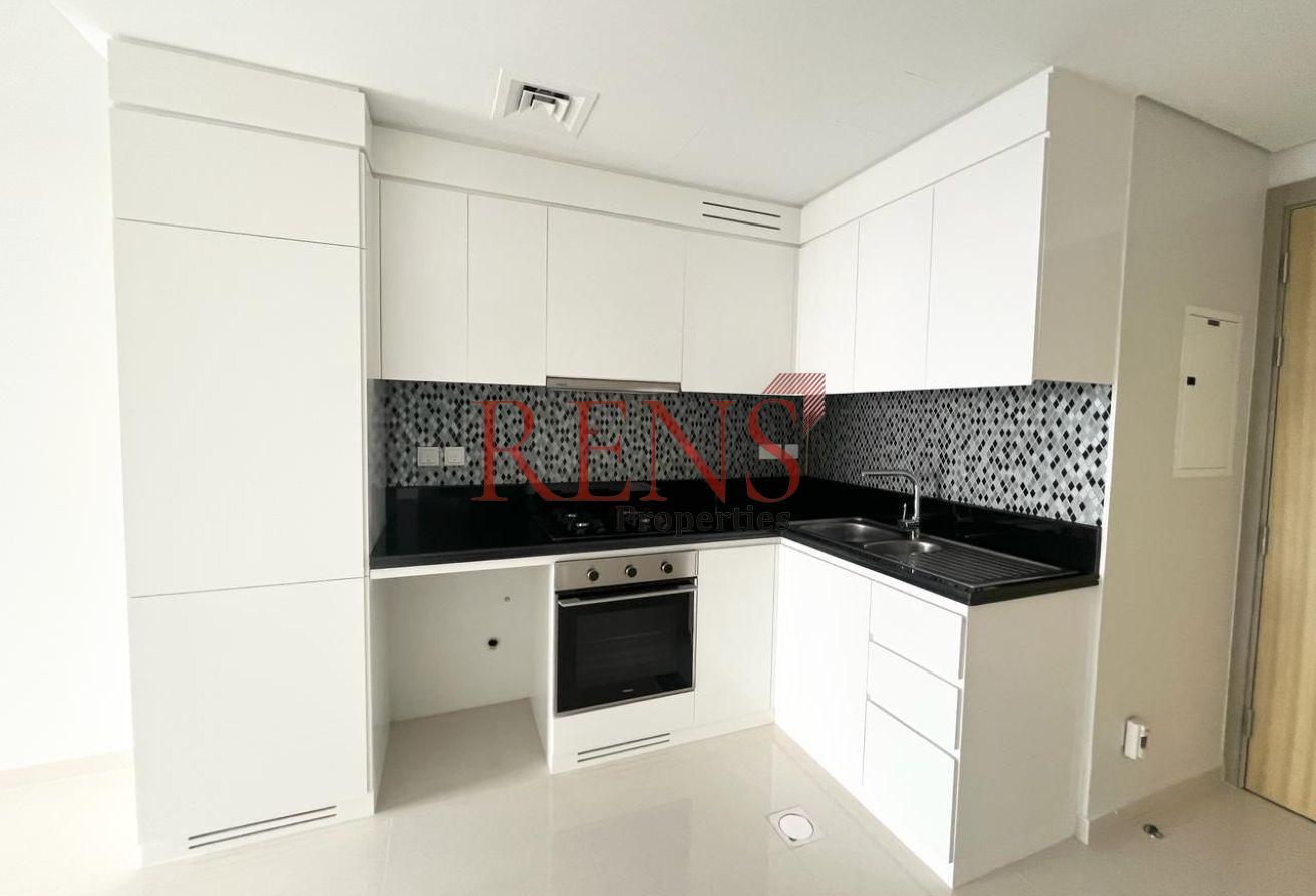Modern 1BR | Open View | Heart of Business Bay photo 3