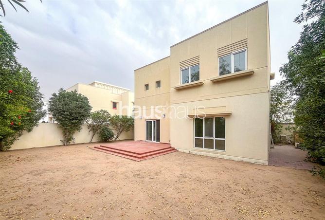 62063388 - Property Image 3