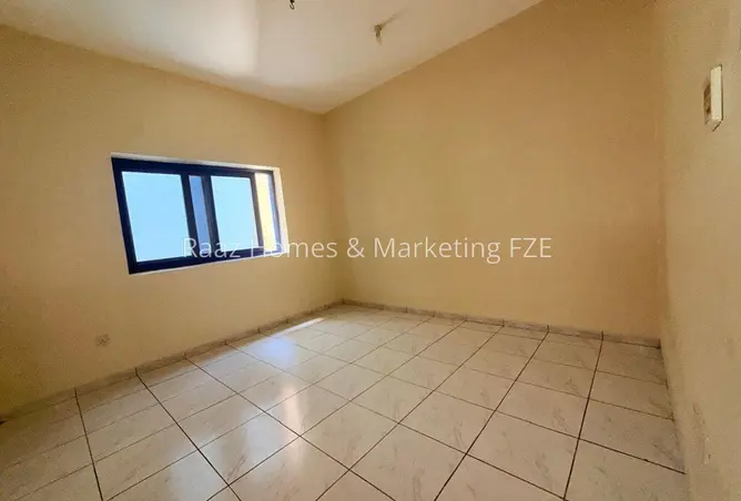 155106904 - Property Image 2