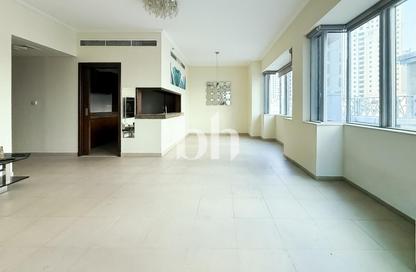 Apartment - 1 Bedroom - 2 Bathrooms for sale in Beauport Tower - Marina Promenade - Dubai Marina - Dubai