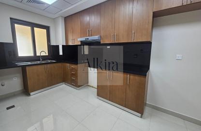 Villa - 3 - 4 for rent in Arenco Villas - District 14 - Jumeirah Village Circle - Dubai
