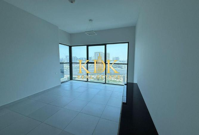 84074605 - Property Image 2
