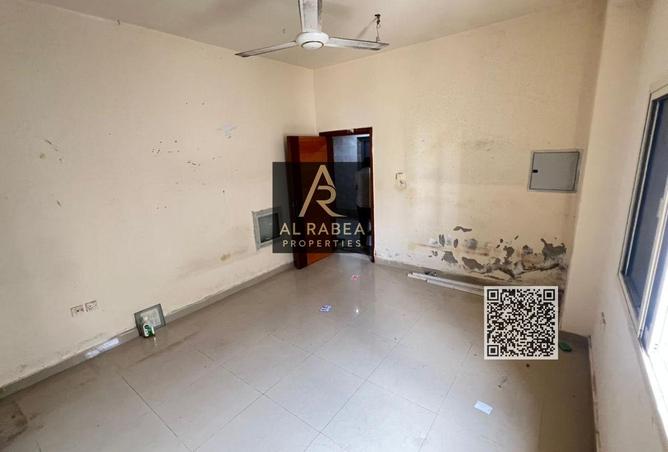 74648947 - Property Image 3