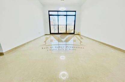 Apartment - 2 - 3 for rent in Jumeirah Garden City - Al Satwa - Dubai