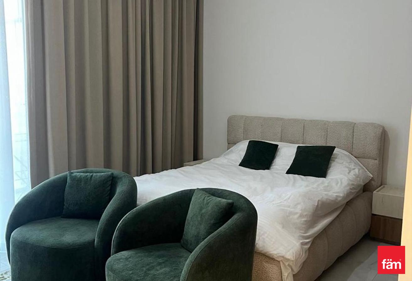 Brand New| Premium furnishing| Vacant photo 15