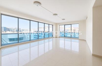 Apartment - 4 Bedrooms - 4 Bathrooms for rent in Silver Sands 2 - Al Mankhool - Bur Dubai - Dubai