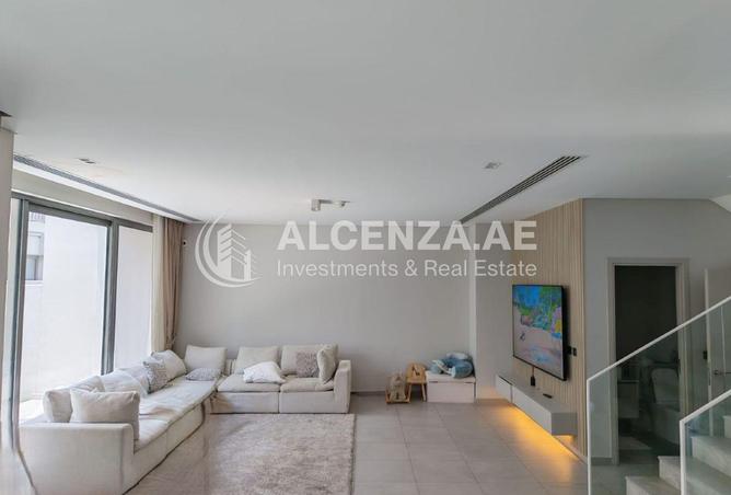 103266510 - Property Image 3