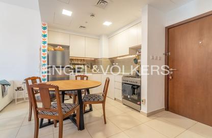 Apartment - 1 - 1 for sale in Zahra Breeze Apartments 3A - Zahra Breeze Apartments 3 - Zahra Breeze Apartments - Town Square - Dubai