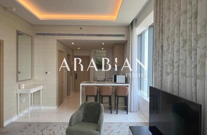 Apartment - 1 Bedroom - 2 Bathrooms for rent in The Palm Tower - Palm Jumeirah - Dubai