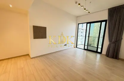 شقة - 2 غرف نوم - 2 حمامات للايجار في مرتفعات بن غاطي - الضاحية 10 - قرية جميرا الدائرية - دبي