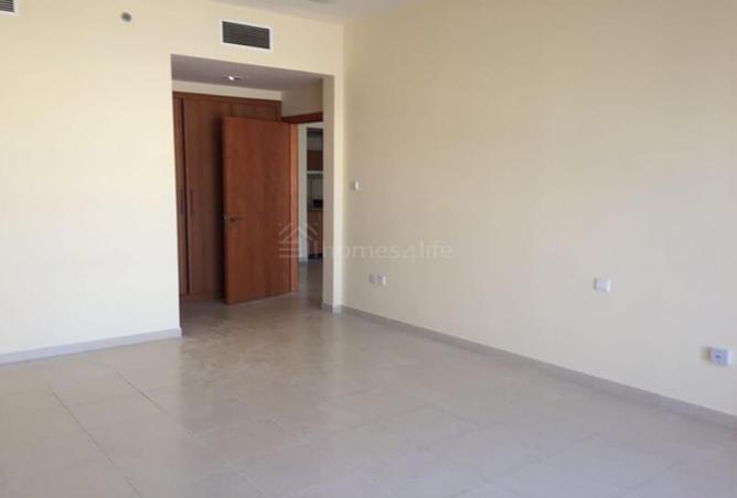 126084369 - Property Image 2