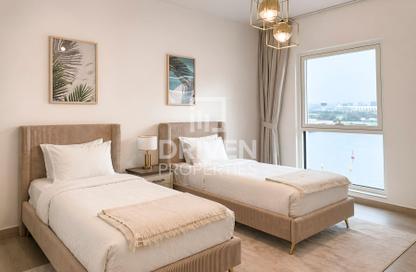 Apartment - 2 Bedrooms - 2 Bathrooms for rent in Waters Edge - Yas Island - Abu Dhabi