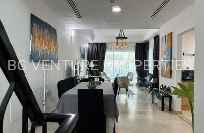 Villa - 5 - 5 for rent in Jumeirah Village Circle - Dubai
