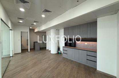 Office Space - Studio for rent in I Rise Tower - Barsha Heights (Tecom) - Dubai